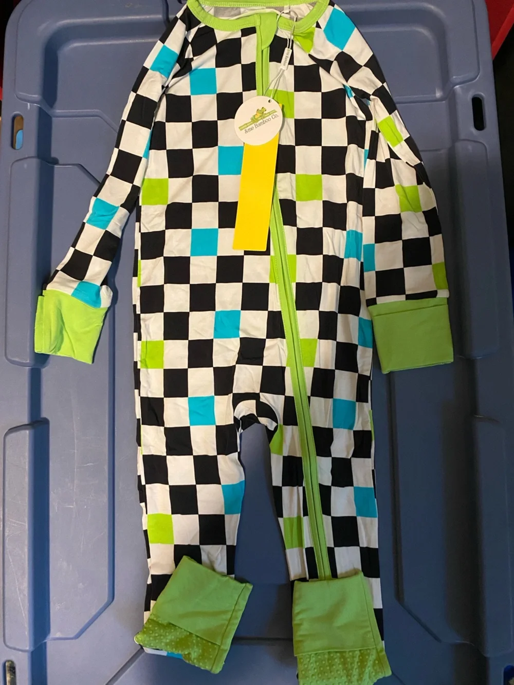 Bamboo 3t zippy NWT with fold over hands and feet